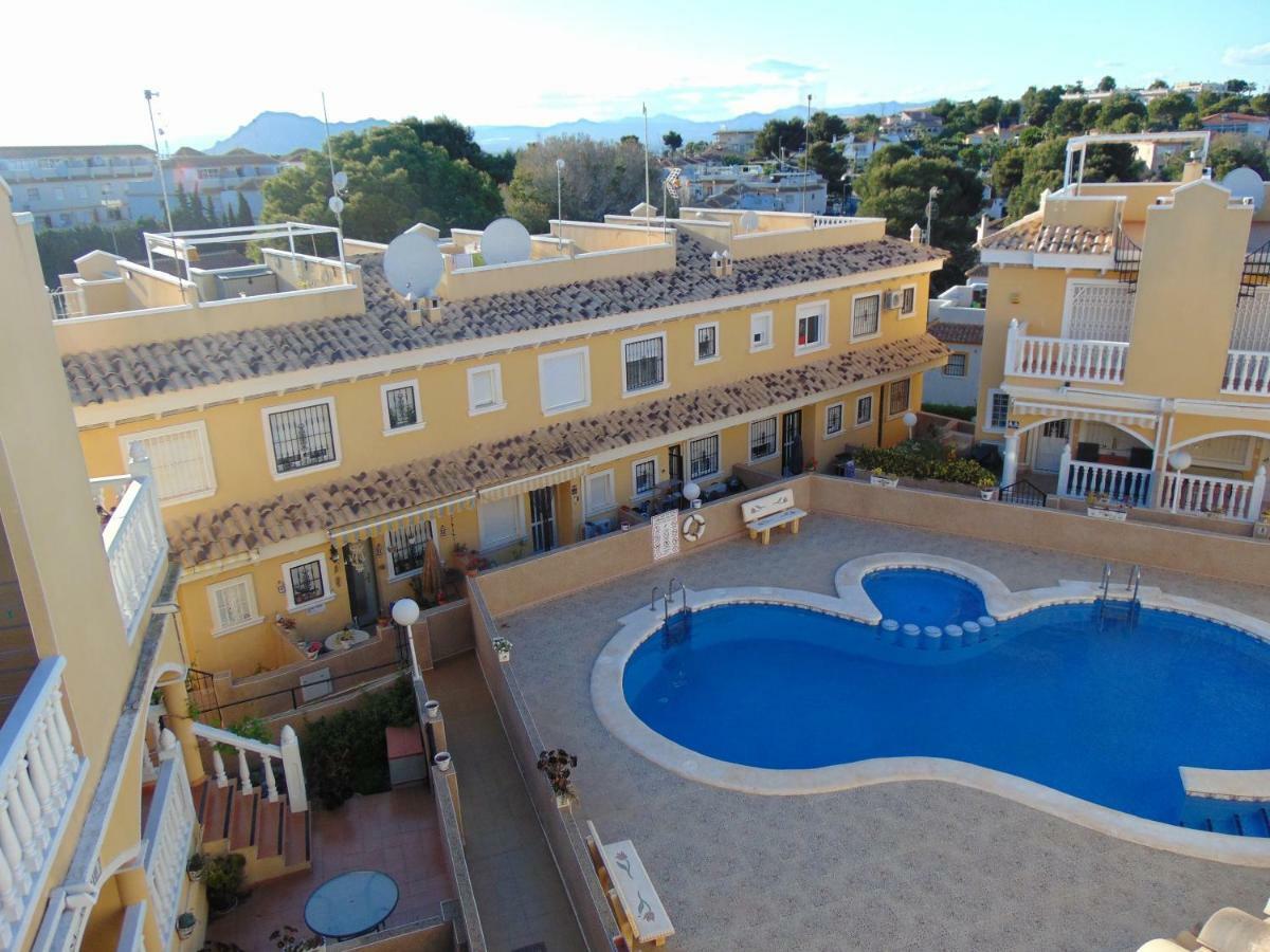2 Bedroom Algorfa Townhouse With Pool Castillo de Montemar Екстериор снимка